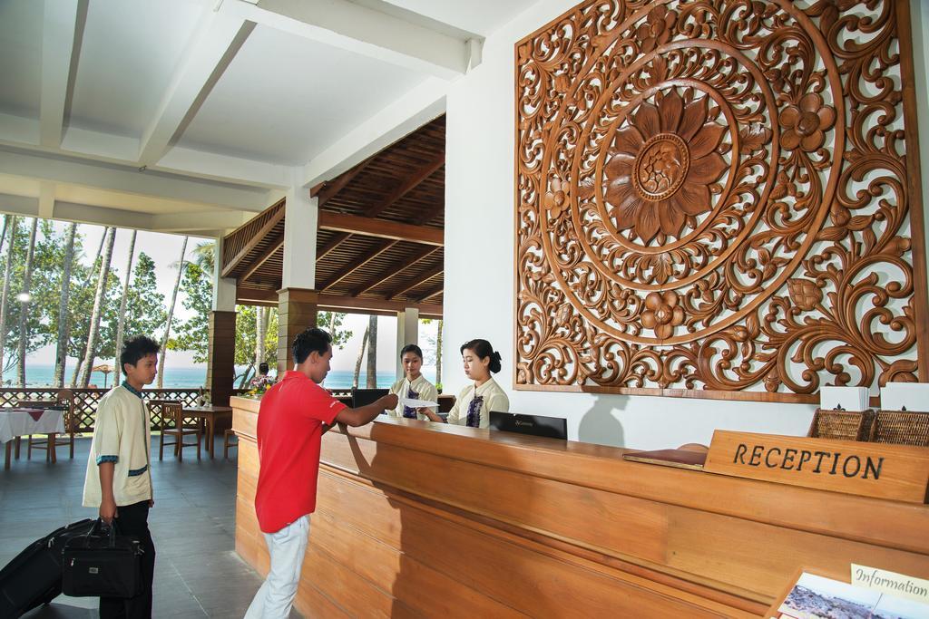 Blue Oceanic Bay Hotel Ngapali Exterior photo